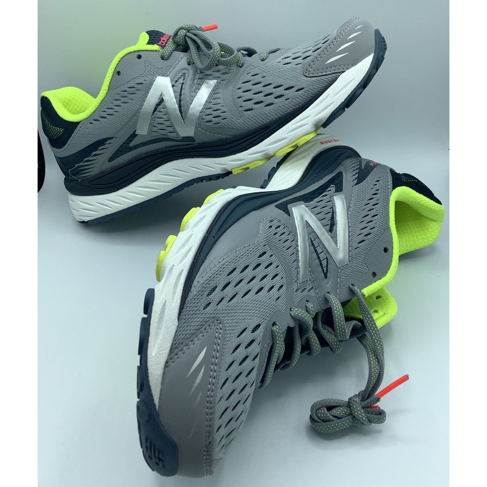 New Balance 880v6
